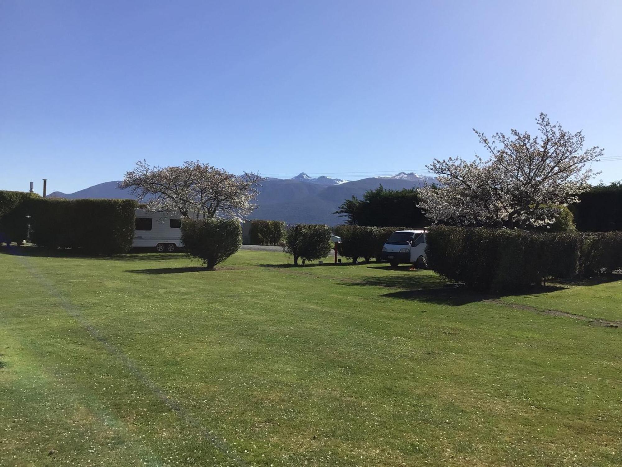 Hotel Fiordland Great Views Holiday Park Te Anau Zewnętrze zdjęcie