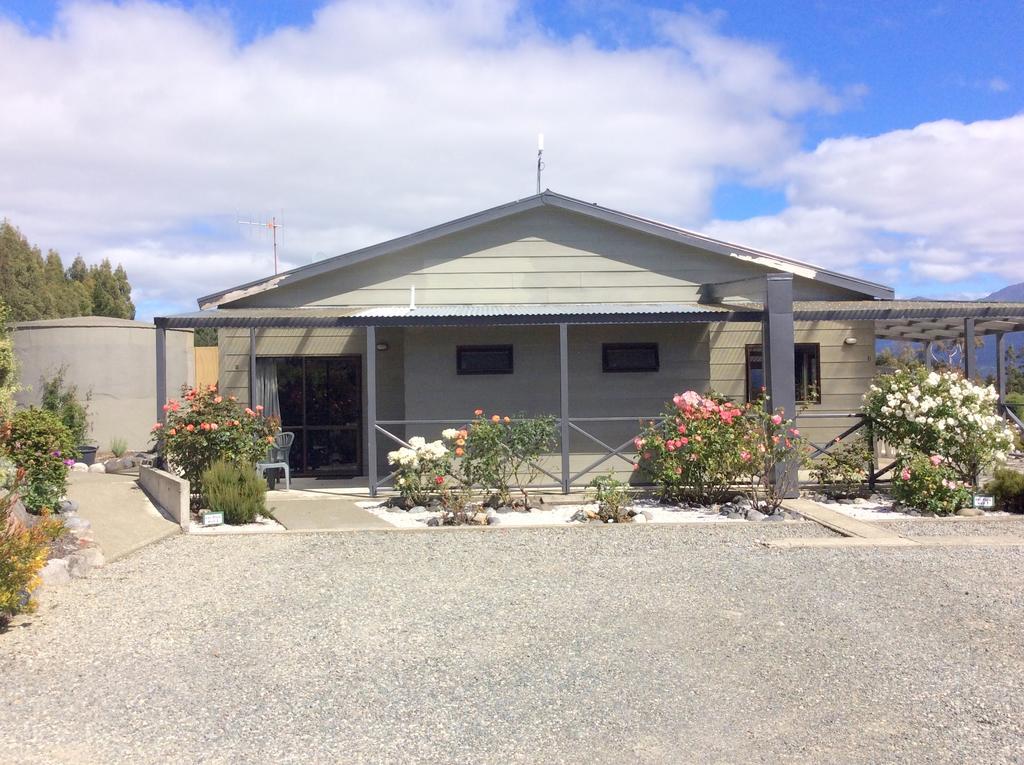 Fiordland Great Views Holiday Park Te Anau Zewnętrze zdjęcie